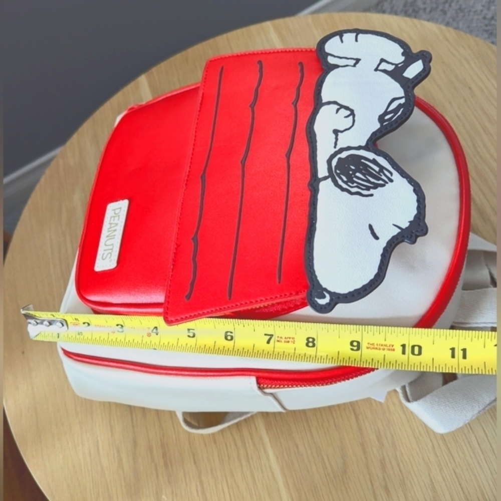 BNWT Peanuts Snoopy Knapsack/Backpack/Bag - Picture 14 of 16